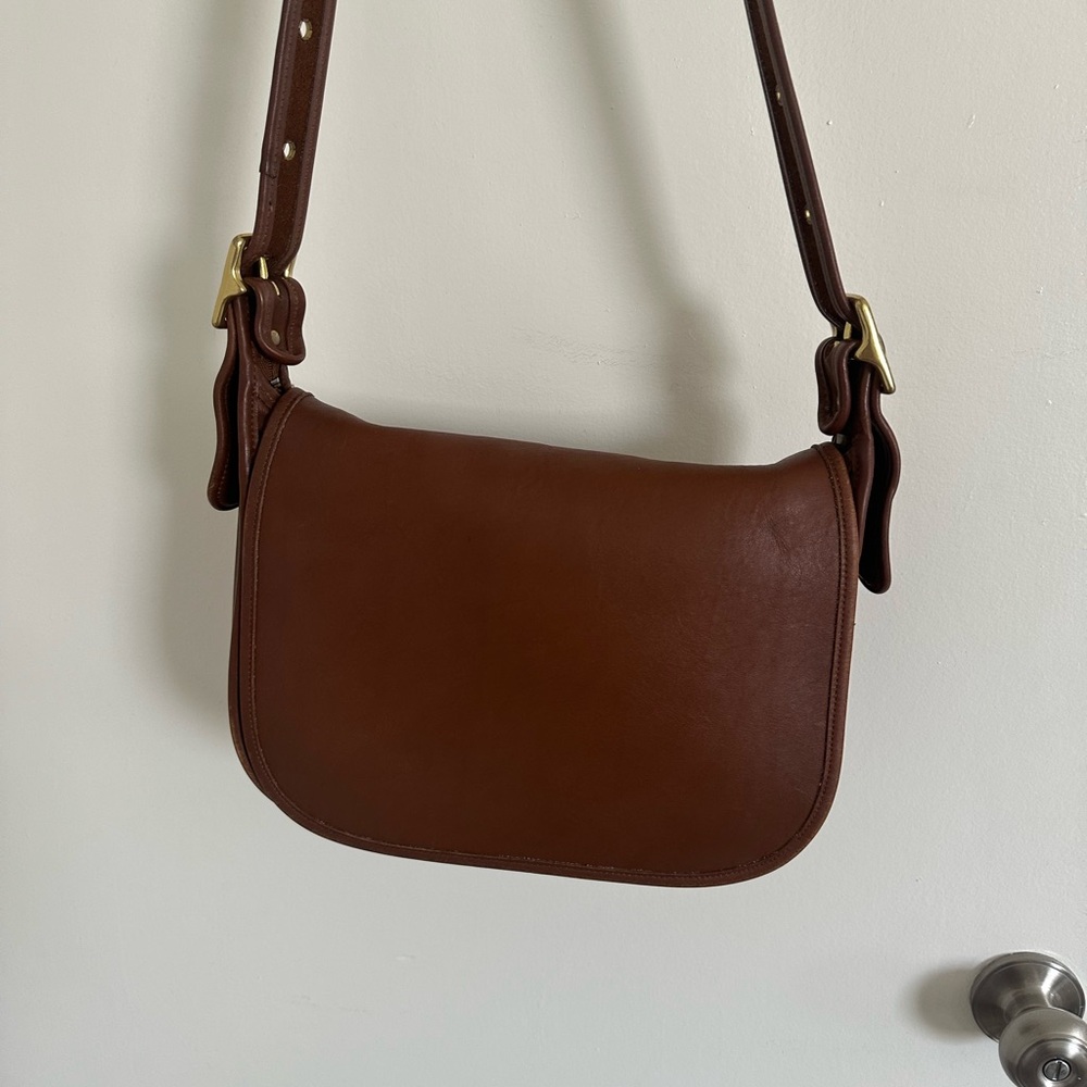 Old Vintage Coach Brown Leather Shoulder Bag with Adjustable Straps - Picture 10 of 10